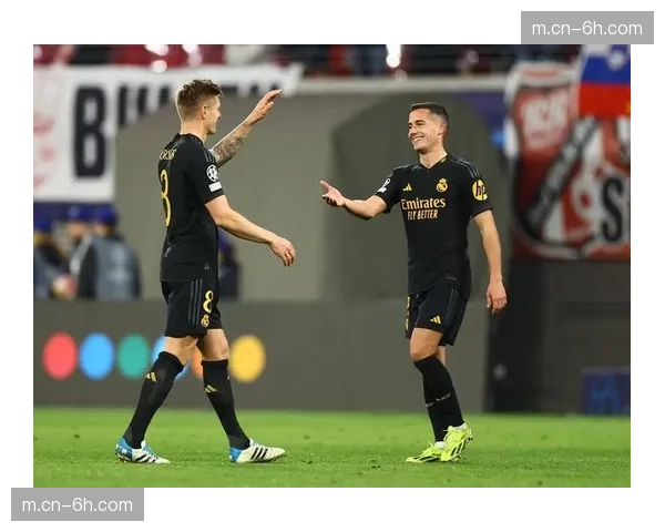 巴斯克斯多面手属性依旧 皇马右路攻防的可靠替补选择 巴斯克斯多面手属性依旧 皇马右路攻防的可靠替补选择